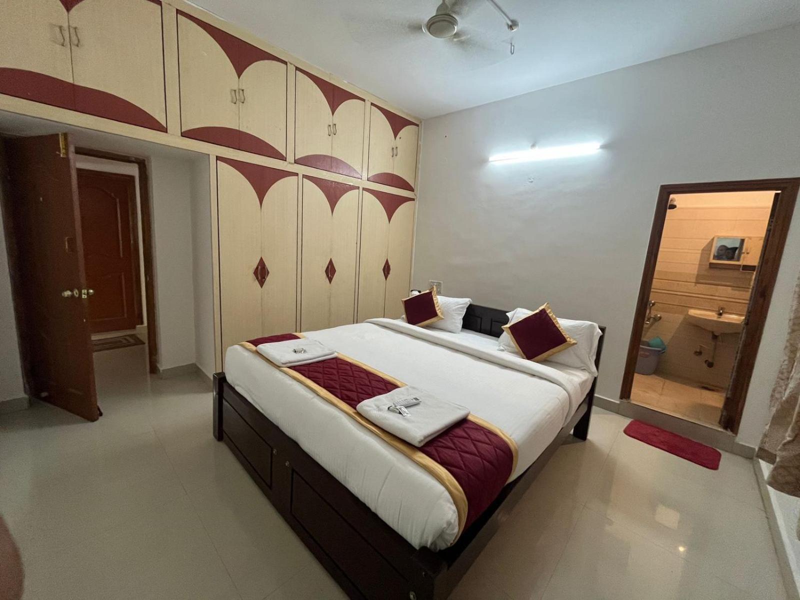 Nanda Mohan Homestay- Luxuries Ac Apartment Close To Alipiri Foothills-Kapila Teertham And Iskcon Temple Tirupati Exterior foto