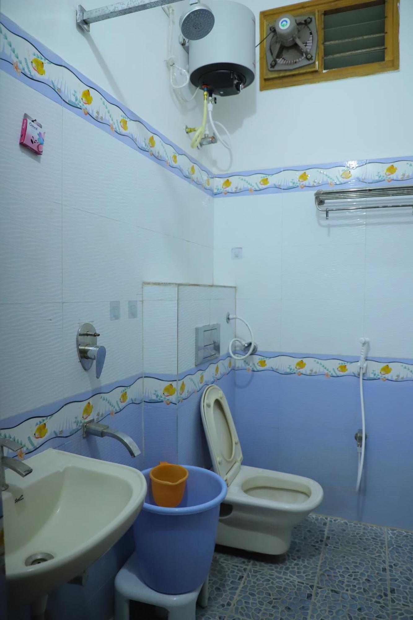 Nanda Mohan Homestay- Luxuries Ac Apartment Close To Alipiri Foothills-Kapila Teertham And Iskcon Temple Tirupati Exterior foto
